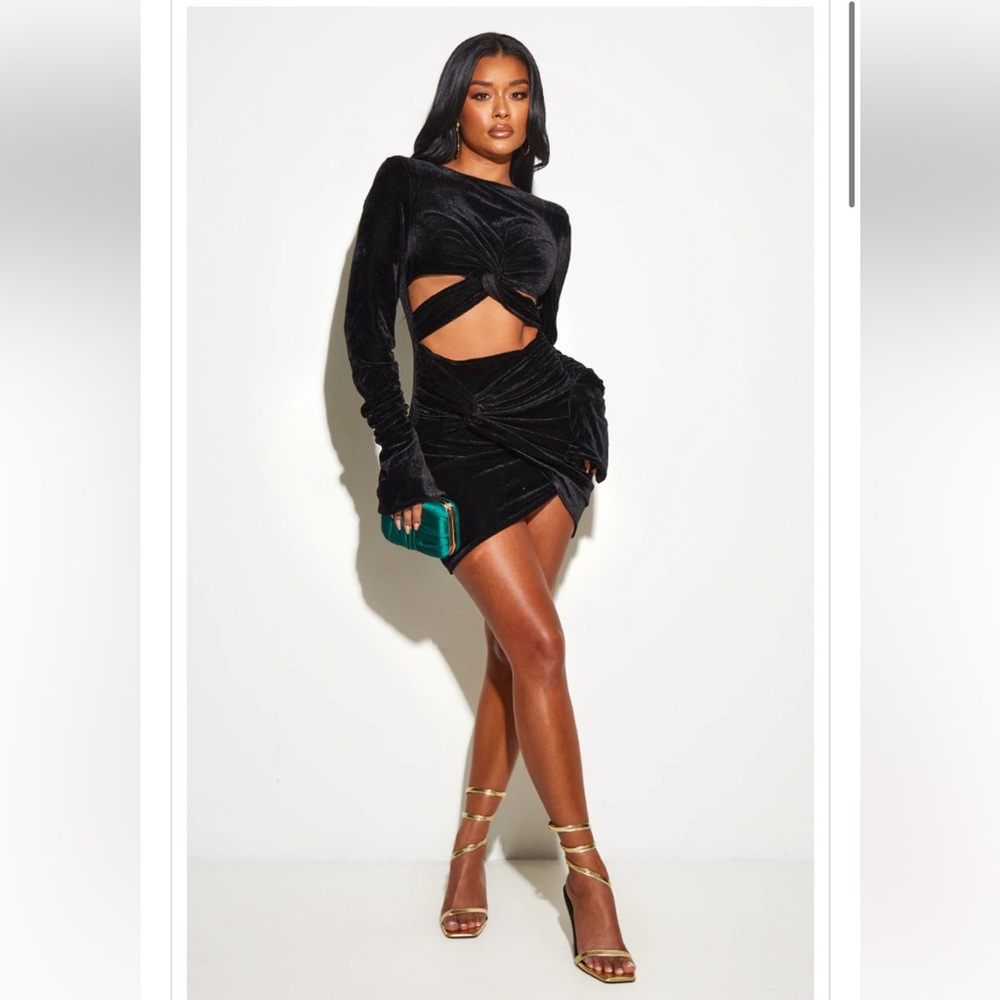 PrettyLittleThing Velvet Twisted Cut Out Ruched Sleeve Dress